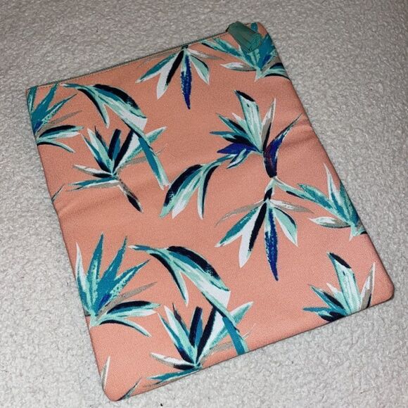 Rachel Pally Mint & Peach Tropical Clutch, NWOT - Picture 4 of 8
